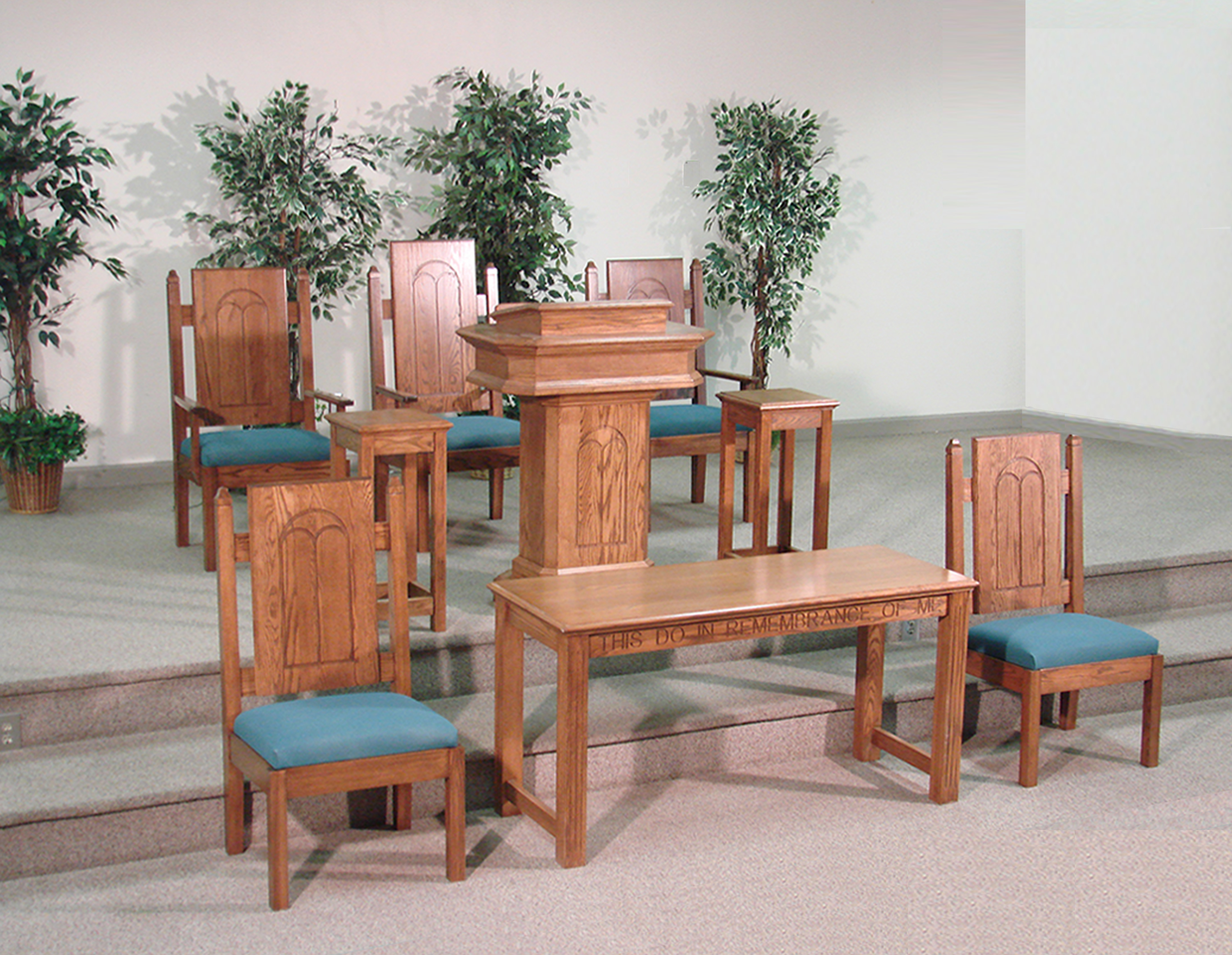 Custom Chancel Sets For Sale | Kivett's Fine Church Furniture